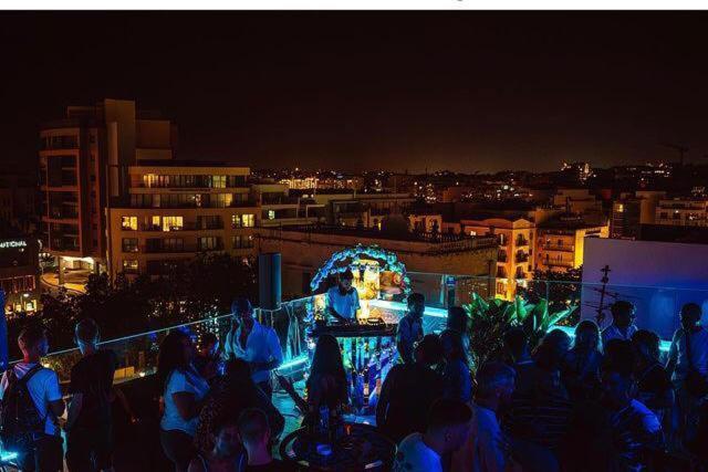 Marco Polo Party Hostel Saint Julian's Exterior photo